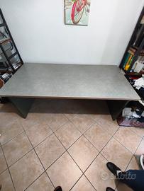Scrivania per casa o ufficio 