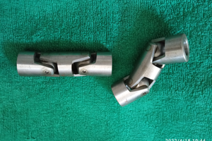 Giunti cardanici di precisione