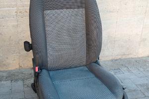 Sedile per Ford Focus c-max 2005 lato guida 