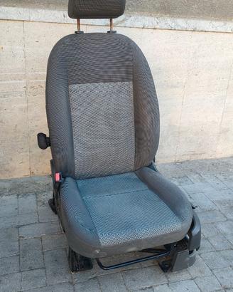 Sedile per Ford Focus c-max 2005 lato guida 