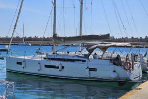 Jeanneau Sun Odyssey 440 (2020)
