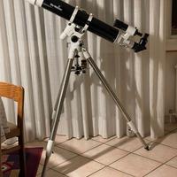 Telescopio rifrattore Sky-Watcher