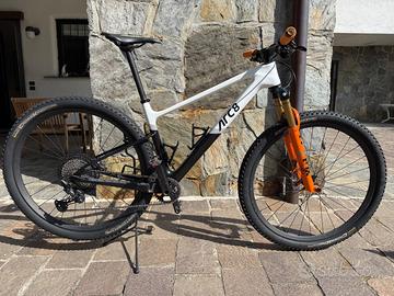 MTB ARC8 EVOLVE HT
