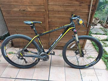 Mountain-bike 