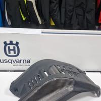 PARAMOTORE IN CARBONIO PER HUSQVARNA FC 250/350