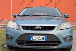 Ford Focus 1.6 5p Gpl