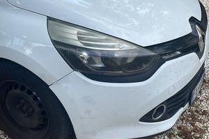 Renault clio 75cv