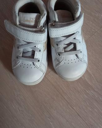 Scarpe Diadora per bambina tg 22