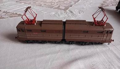 trenino rivarossi E645 080