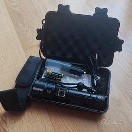 Torcia led ricaricabile