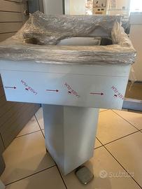 Lavamani in Acciaio Inox AISI 304 Comando a Pedale