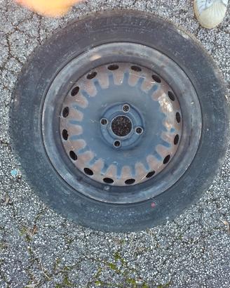 Ruota/Gomma di scorta Fiat Grande Punto 175/65 R15