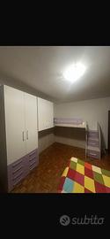 Cameretta completa con armadio e cassettiera
