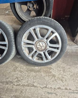 Gomme auto