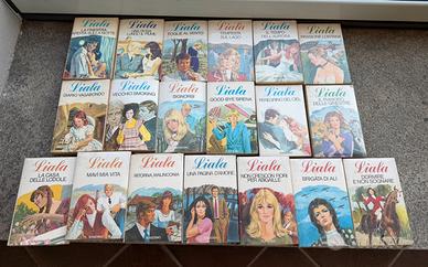 Lotto NR.19 libri collana LIALA