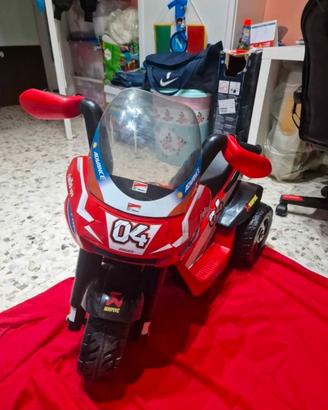 moto ducati 
