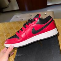 Air Jordan 1 Low nere e rosse