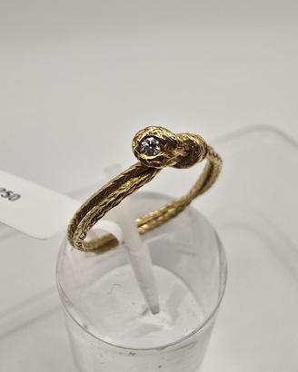 Anello Lavorato in Oro Giallo 18 Kt e Diamante