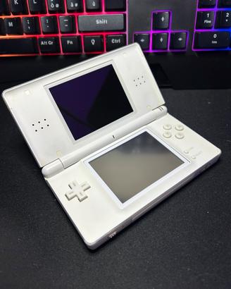 Nintendo DS Lite e Mario Kart DS