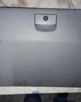 CASSETTO PORTA OGGETTI KIA Sorento 1° Serie (02>0