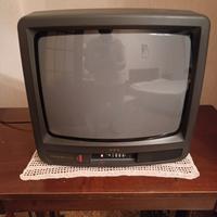 TV color Mivar 16 pollici vintage per retro gaming