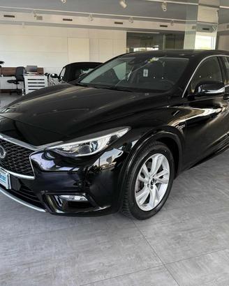 INFINITI Q30 2.2 diesel DCT AWD Premium tetto pa