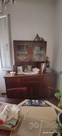 Credenze  stile  Liberty o Art Deco in noce. 