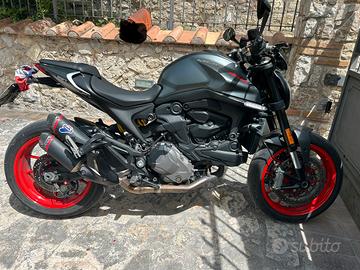 Ducati  Monster 937