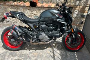 Ducati  Monster 937