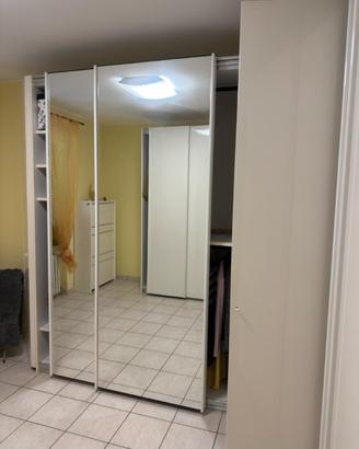 Set mobili bianchi laccati