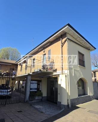 Due locali senza spese condominiali