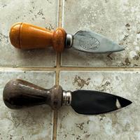 Coppia di Coltelli a mandorla per Parmigiano