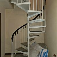 Scala a chiocciola in ferro 