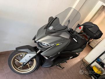 Xmax300 impeccabile