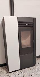 Stufa a pellet Nobis Elena - Braciere autopulente
