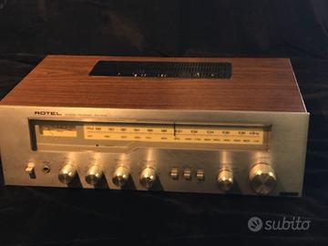 Sintoamplificatore ROTEL