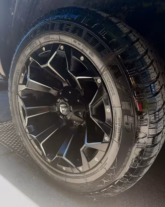 4 Gomme Modello renegade A/T5