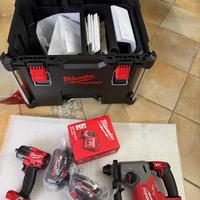 Milwaukee kit avvitatore e Tassellatore m18  nuovo