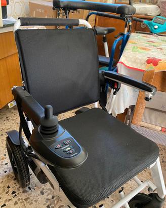 Sedia rotelle elettrica invalidi