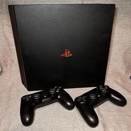 PlayStation 4 Pro + 2 controller originali