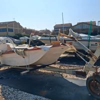 Barca battana vetroresina