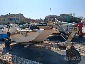 Barca battana vetroresina