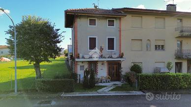 CASA SEMINDIPENDENTE A COSEANO