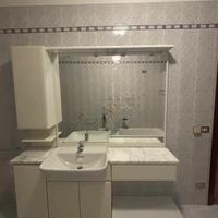 Mobile bagno con specchio