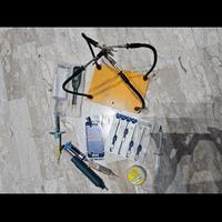 strumenti per riparazione scheda madri