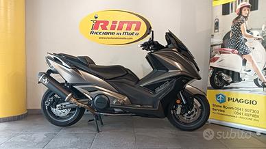 Kymco AK 550