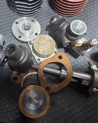 Motori RC Nitro per ricambi e alcuni funzionanti