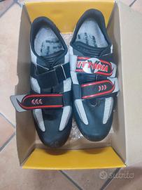 scarpe da ciclista
