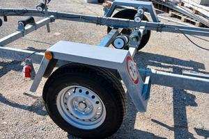 Carrello stradale per barca 