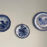 3 PIATTI CERAMICA DA PARETE stile "Delft Blue"